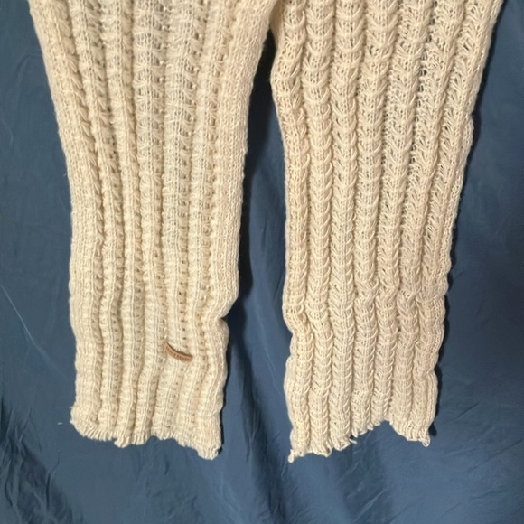 Unbranded: Cream Hand made knit scarf - Picture 5 of 16